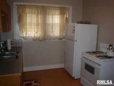 440 W Cook St, Springfield, IL 62704 photo 4