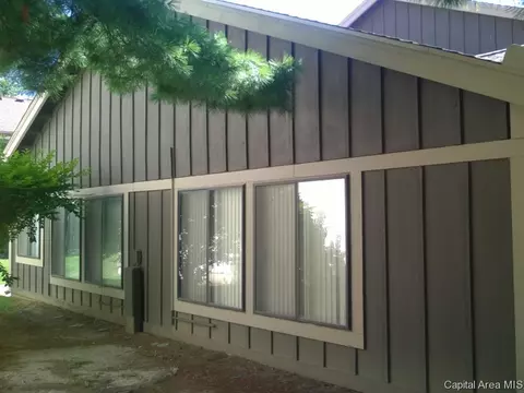 10 Juniper Ln, Springfield, IL 62704 photo 5