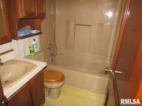 2044 N 19th St, Springfield, IL 62702 photo 7