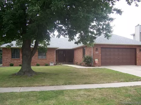 404 Old Tippecanoe Dr, Springfield, IL 62711 photo 1