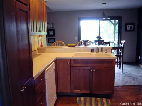 408 E Oak Grv, Athens, IL 62613 photo 5
