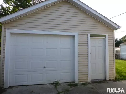 1831 Fairfield Dr, Springfield, IL 62702 photo 17