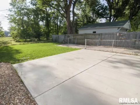 2425 S 4th St, Springfield, IL 62703 photo 19
