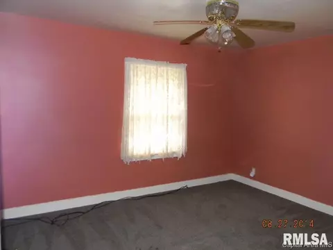 725 E Keys Ave, Springfield, IL 62702 photo 9