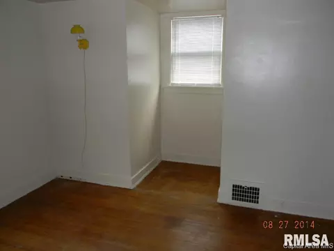 725 E Keys Ave, Springfield, IL 62702 photo 10