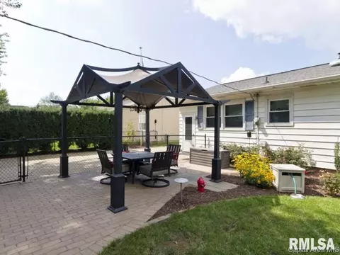132 Archer Ave, Springfield, IL 62704 photo 23