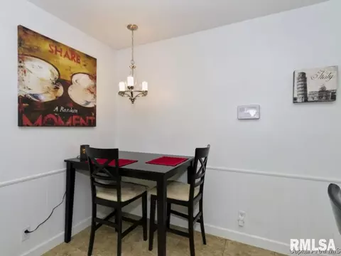 132 Archer Ave, Springfield, IL 62704 photo 10