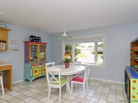 38 Twilight Ln, Springfield, IL 62712 photo 9