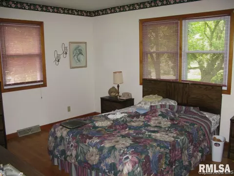 2517 St James Rd, Springfield, IL 62707 photo 7