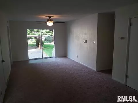 82 Radcliff, Springfield, IL 62703 photo 3