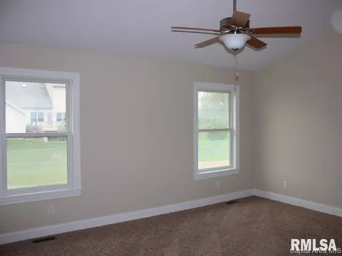 908 Pheasant Run, Sherman, IL 62684 photo 8