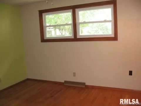 14 Lambert Ln, Springfield, IL 62704 photo 8