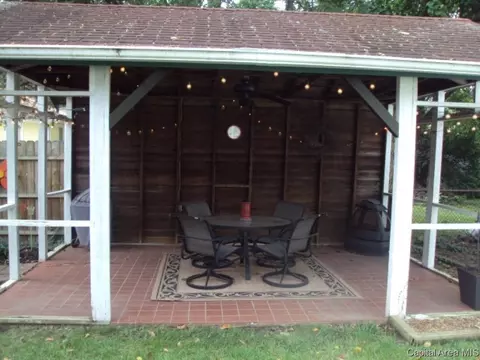 2121 S Lowell Ave, Springfield, IL 62704 photo 2