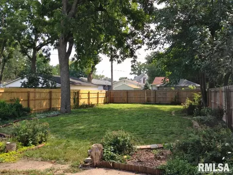 222 E Pine Street St, Springfield, IL 62704 photo 5