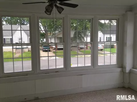 222 E Pine Street St, Springfield, IL 62704 photo 7