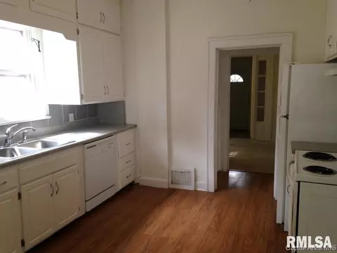 222 E Pine Street St, Springfield, IL 62704 photo 9