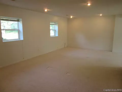 4 Rainbow Rd, Springfield, IL 62712 photo 12