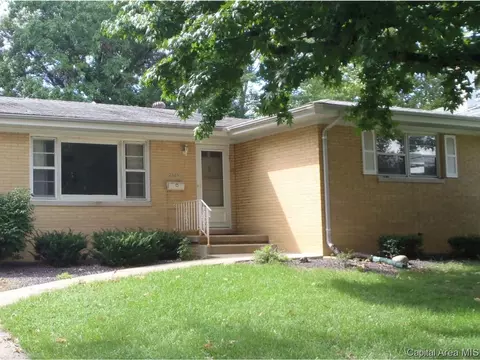 2325 Chatham Rd, Springfield, IL 62704 photo 1
