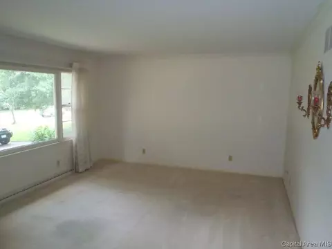 2325 Chatham Rd, Springfield, IL 62704 photo 6