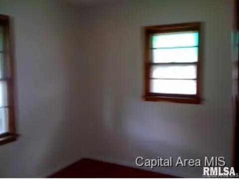 1112 N 19th, Springfield, IL 62702 photo 4