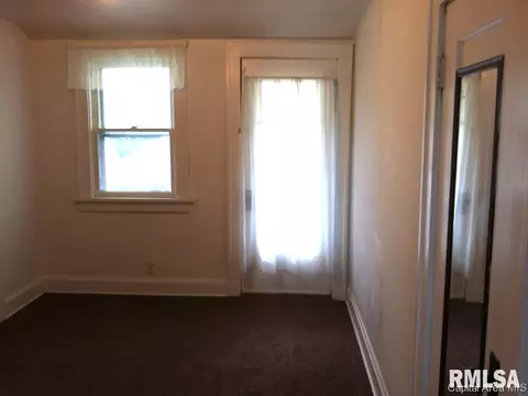 2105 S 1st, Springfield, IL 62704 photo 18