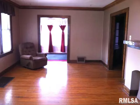 2105 S 1st, Springfield, IL 62704 photo 11
