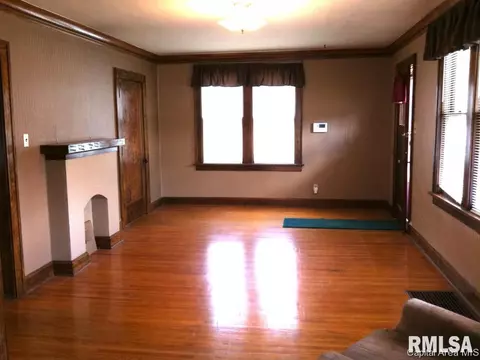 2105 S 1st, Springfield, IL 62704 photo 10