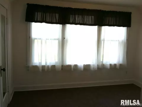2105 S 1st, Springfield, IL 62704 photo 17