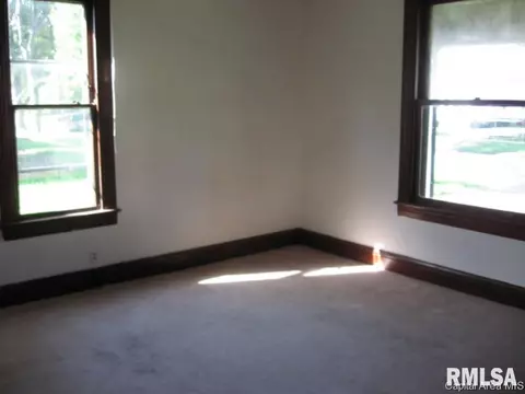 1120 N 7th Street St, Springfield, IL 62702 photo 3