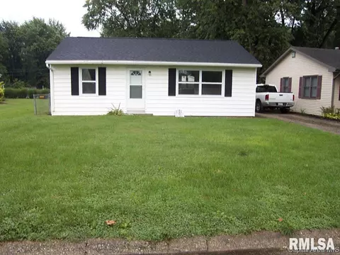 3340 Mars Ave, Springfield, IL 62707 photo 1