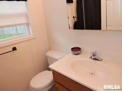 301 E Stanford Ave, Springfield, IL 62703 photo 15