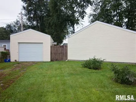 301 E Stanford Ave, Springfield, IL 62703 photo 21