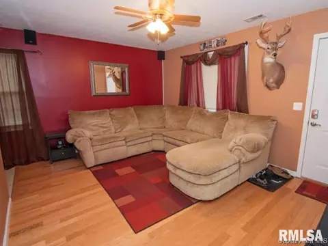 301 E Stanford Ave, Springfield, IL 62703 photo 6