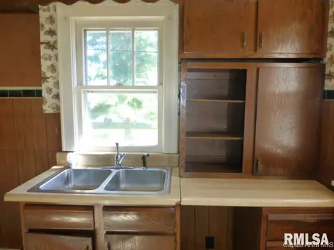 321 N Colby Ave, Springfield, IL 62702 photo 7