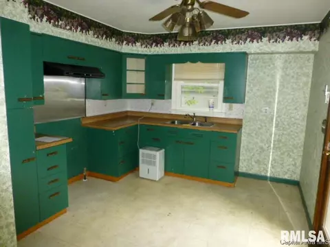 413 Jackson Pkwy, Springfield, IL 62704 photo 5