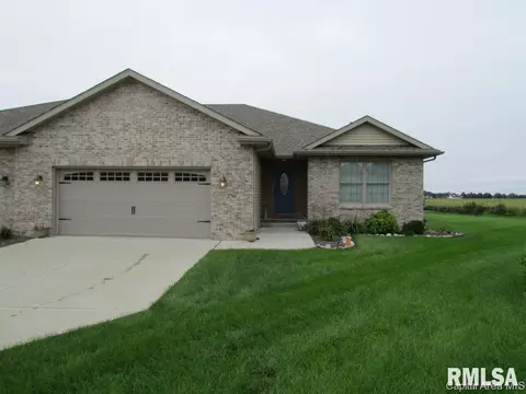 2701 Covered Wagon Trl, Springfield, IL 62711 photo 1