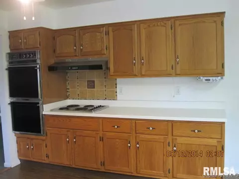 2016 Barberry Dr, Springfield, IL 62704 photo 8