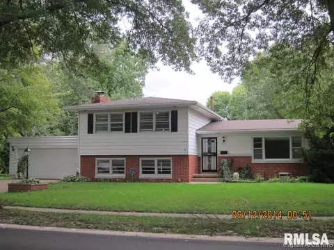 2016 Barberry Dr, Springfield, IL 62704 photo 1