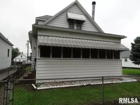 2025 N 17th, Springfield, IL 62702 photo 1
