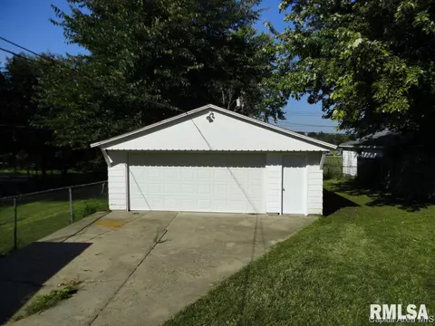 1423 Franklin, Springfield, IL 62702 photo 2