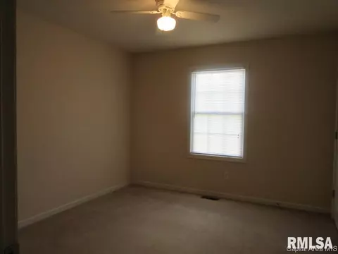 1525 Hosta St, Springfield, IL 62712 photo 15