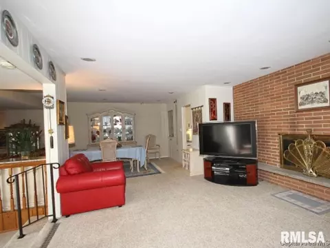 42 Pinehurst, Springfield, IL 62704 photo 10