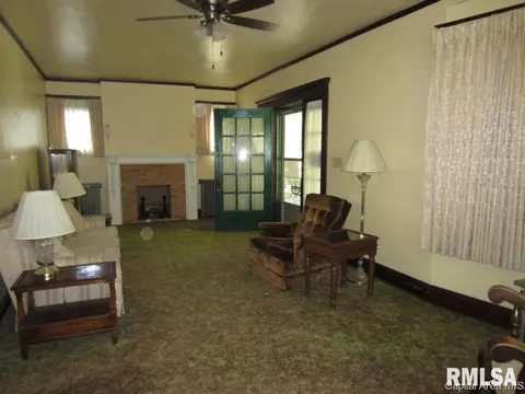 2408 Holmes, Springfield, IL 62704 photo 3
