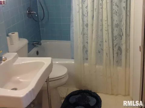 3236 S 3rd St, Springfield, IL 62703 photo 11