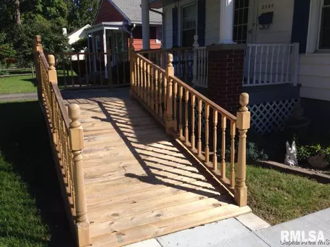 3236 S 3rd St, Springfield, IL 62703 photo 6