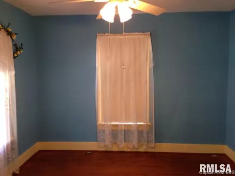 3236 S 3rd St, Springfield, IL 62703 photo 9