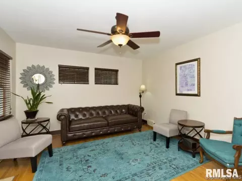 2006 N 5th St, Springfield, IL 62702 photo 5