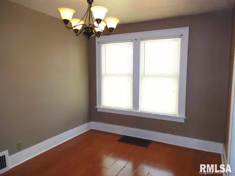 2409 S 10th, Springfield, IL 62703 photo 10