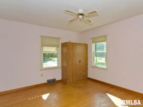 3009 S Park, Springfield, IL 62704 photo 11