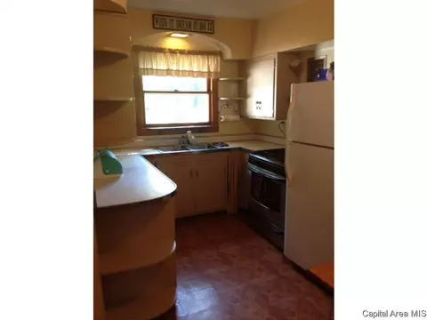 2448 S 13th Street St, Springfield, IL 62703 photo 8